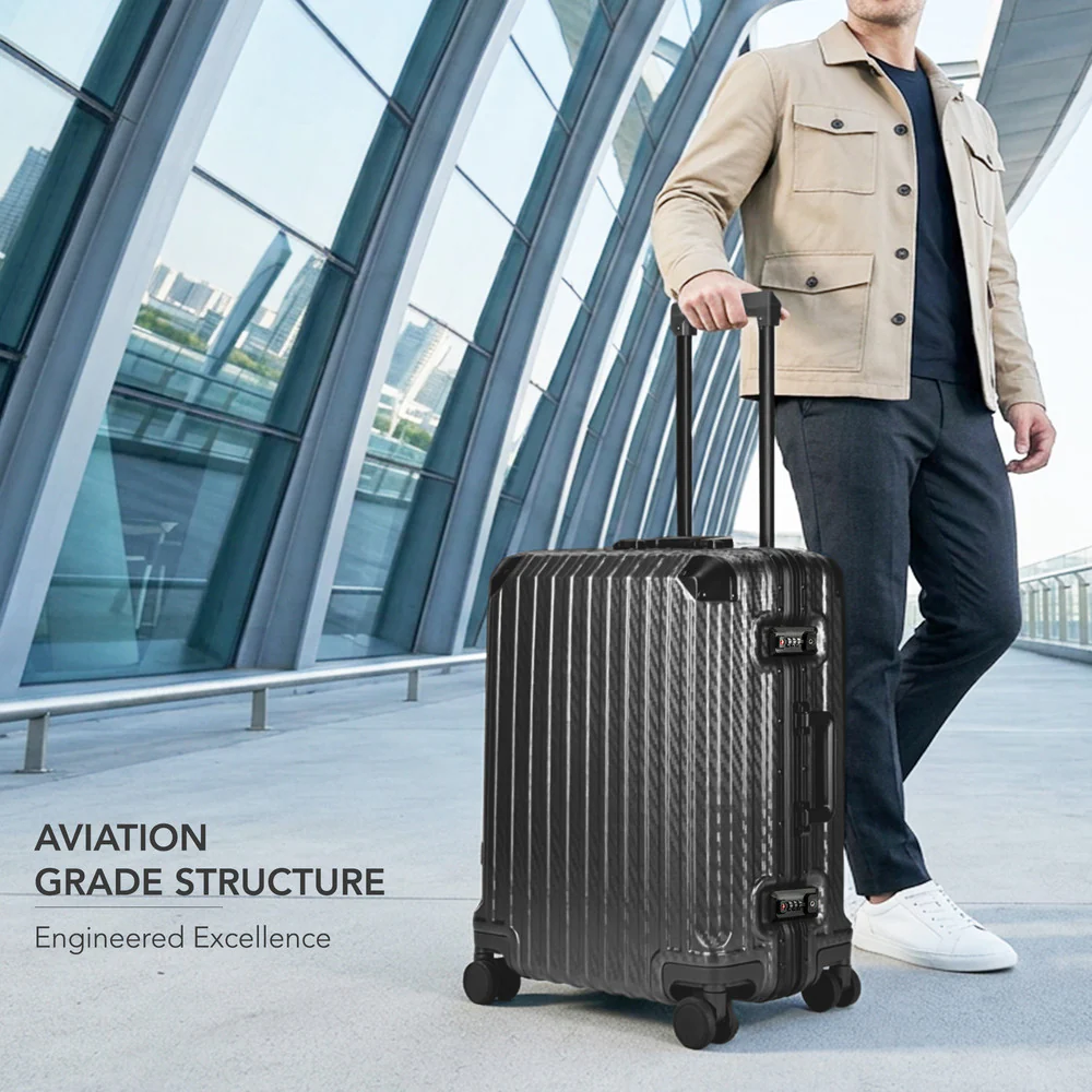 Solo 20" Hard Shell Suitcase - Black - Image 3