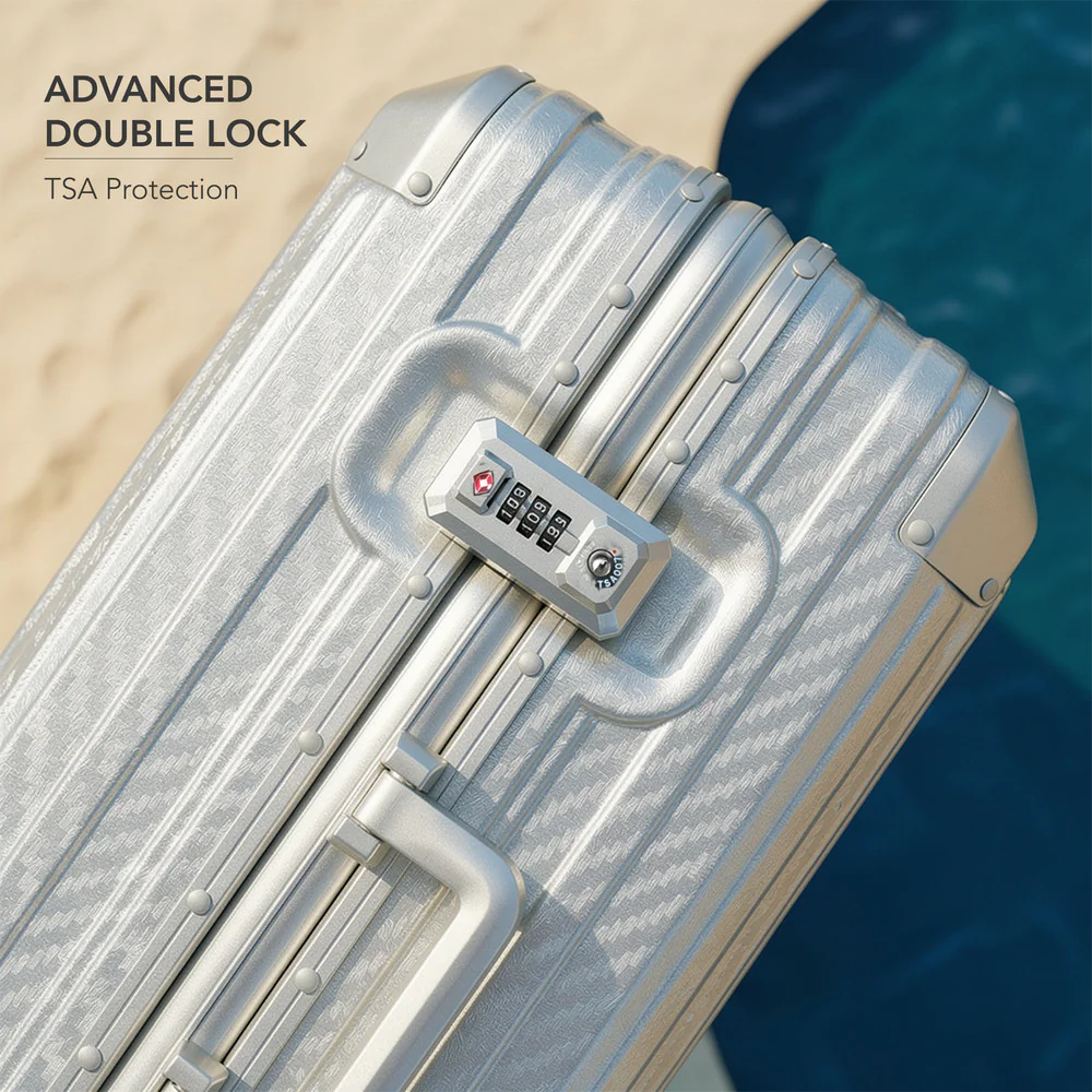 Solo 20" Hard Shell Suitcase - Metallic Silver - Image 6