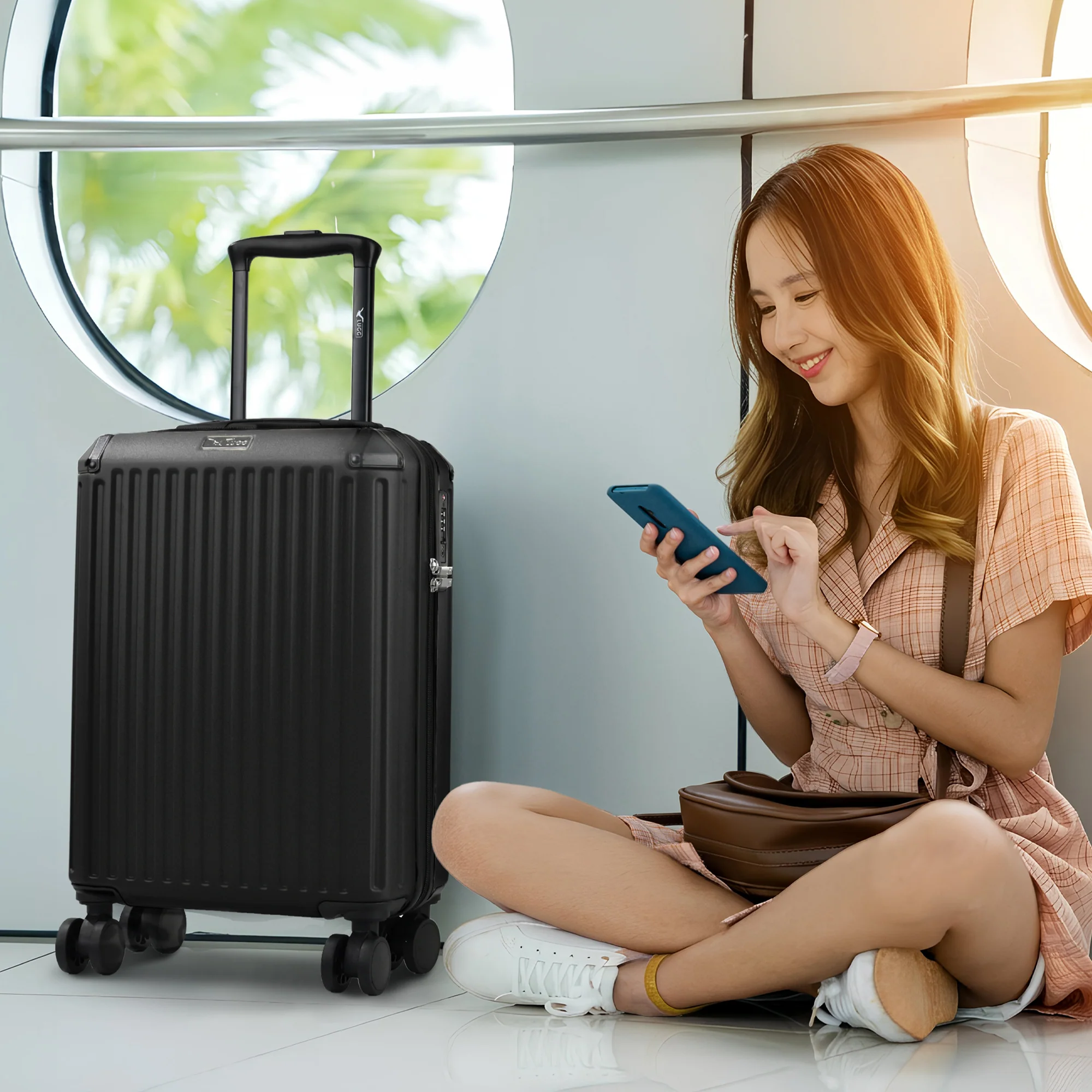 20" Sky Rover Cabin Suitcase - Black - Image 5