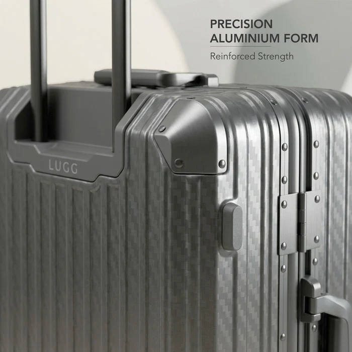 24" Solo Explorer Medium Suitcase - Space Grey - Image 4