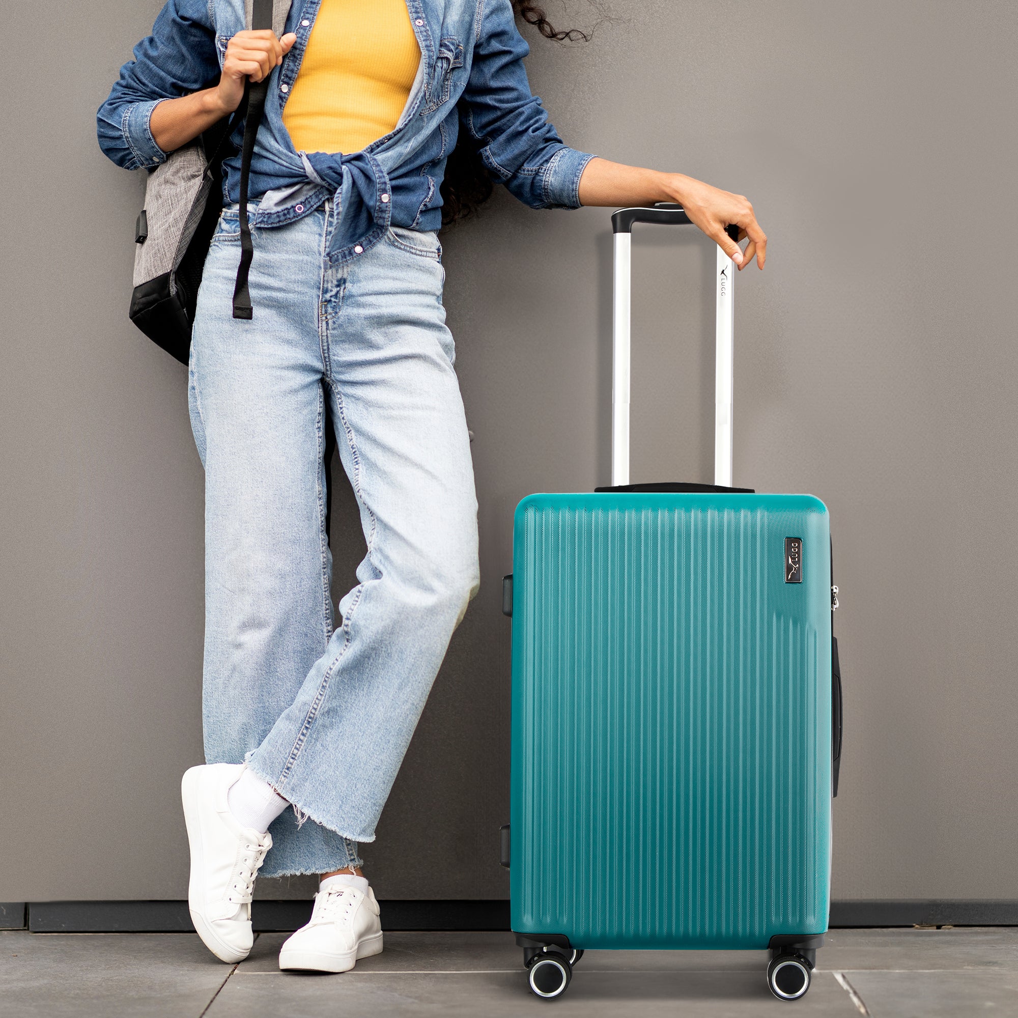 20" Vacay Cabin Suitcase - Ocean - Image 5