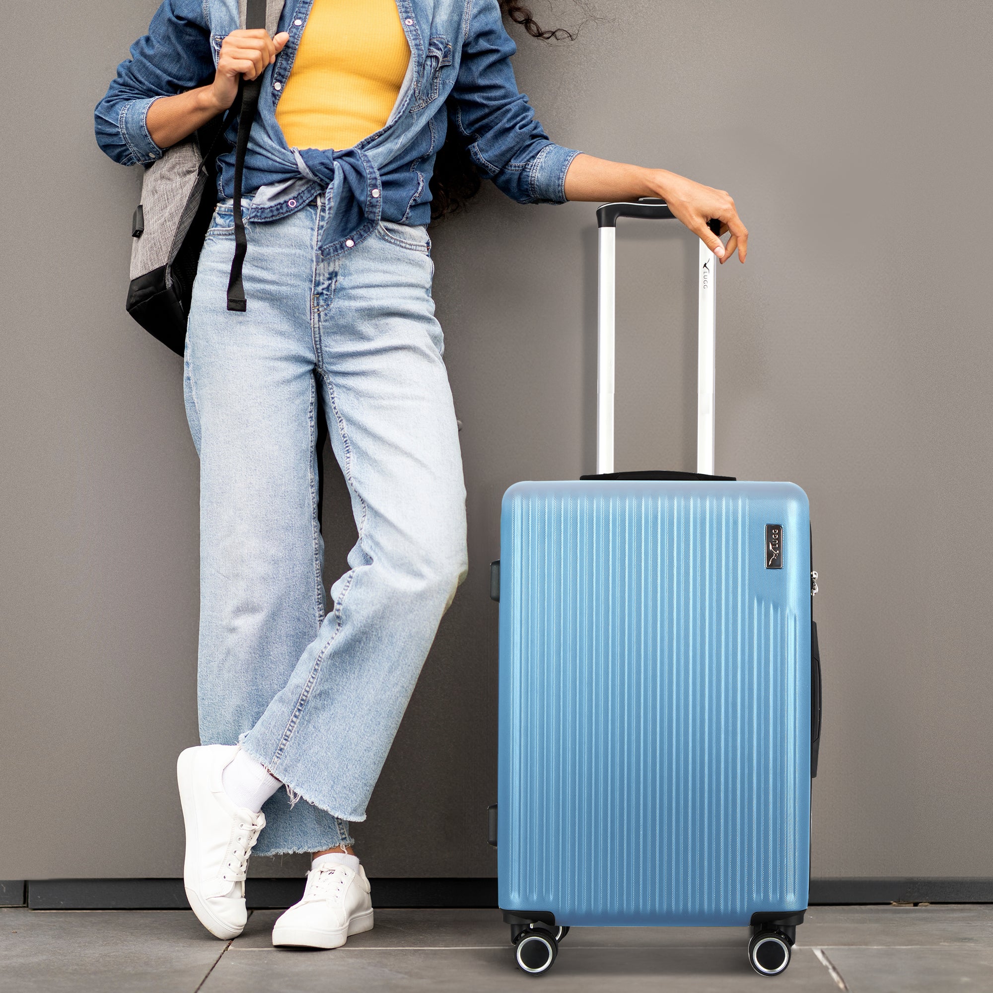 20" Vacay Cabin Suitcase - Sky Blue - Image 5