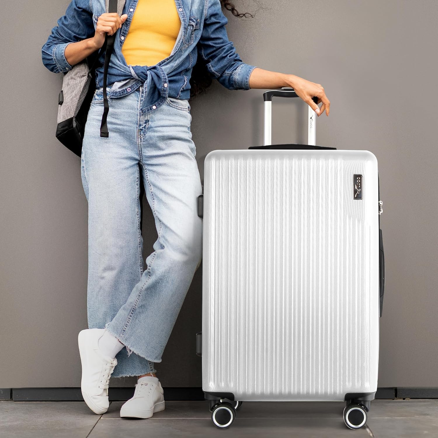 28" Vacay Large Suitcase - Pearl - Image 7