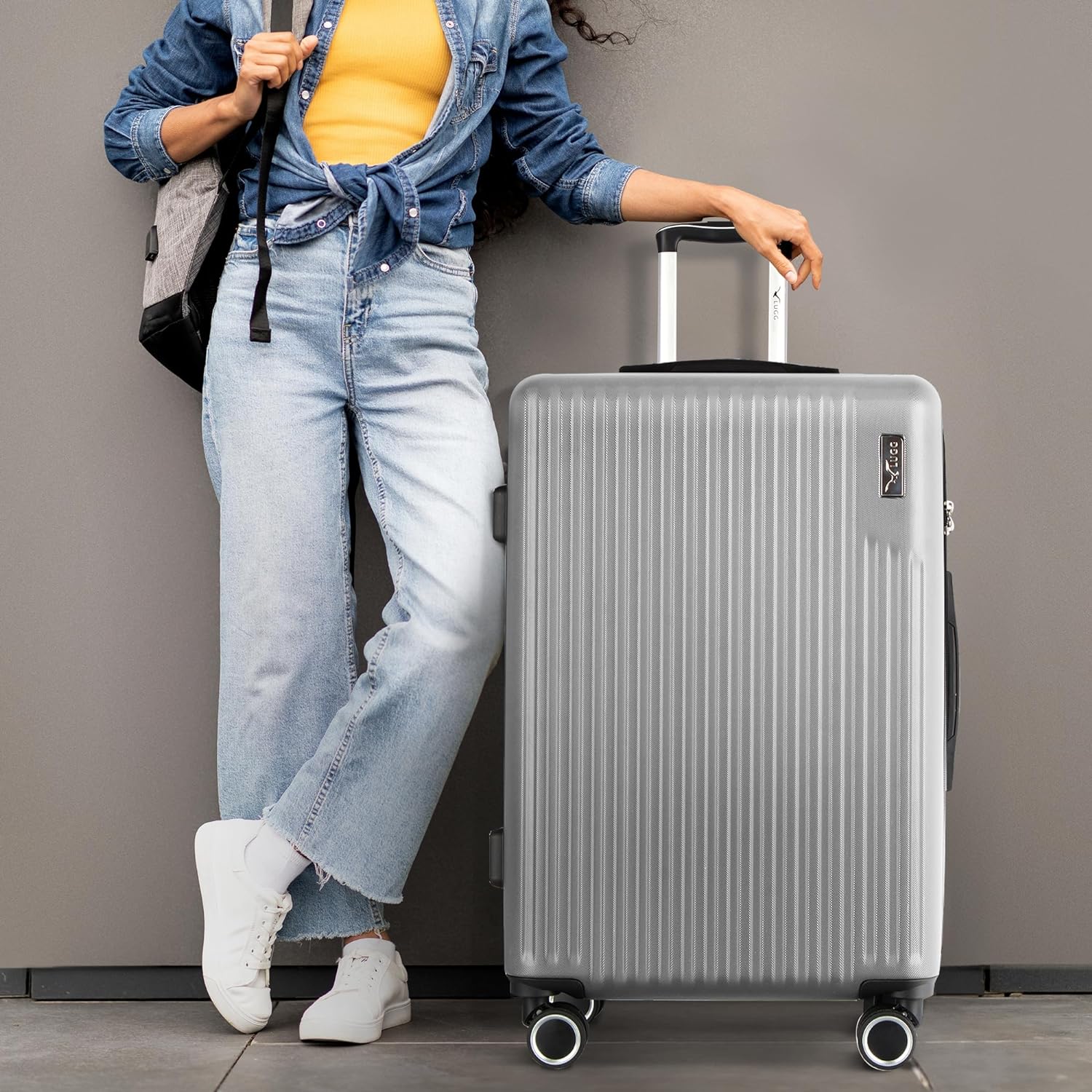 28" Vacay Large Suitcase - Raven - Image 7