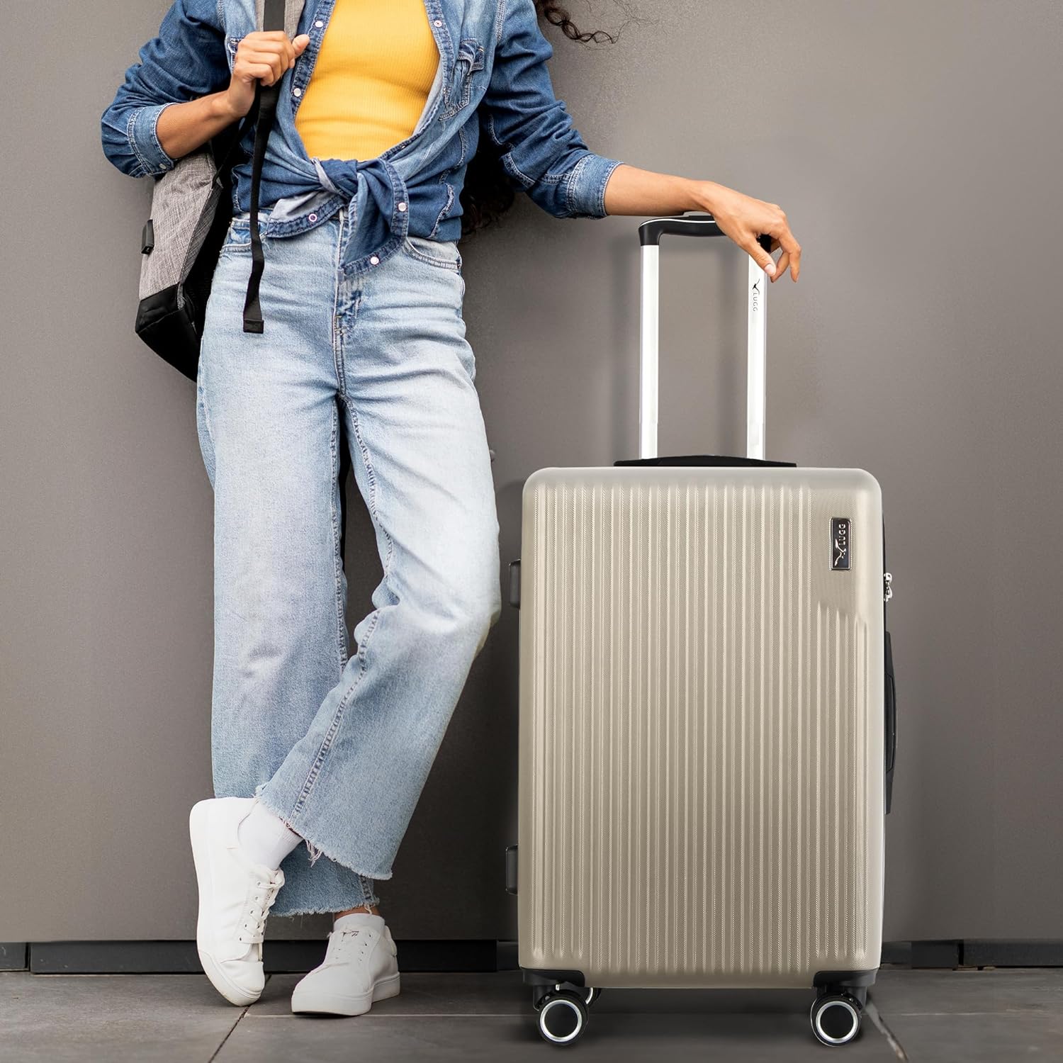 24" Vacay Medium Suitcase - Earth - Image 7